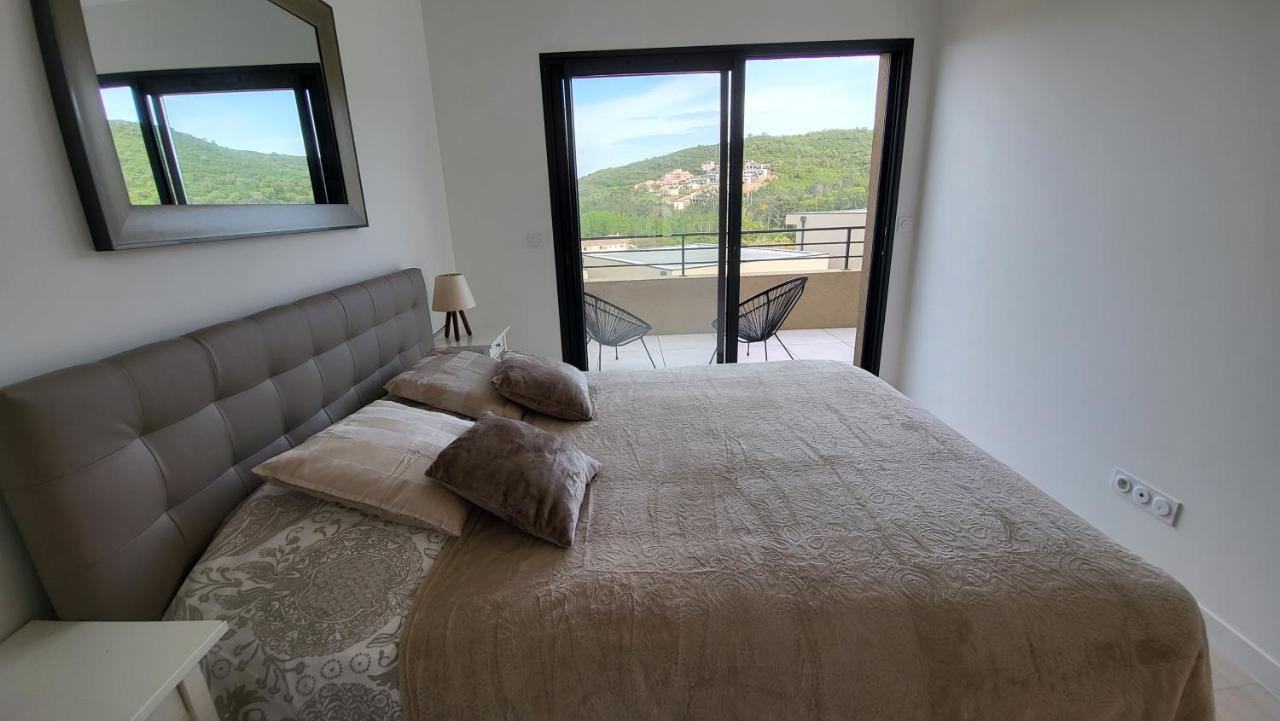 Villa Moderne De Standing Avec Piscine Privee A 400M De La Plage - 4 Chambres 孔卡 外观 照片